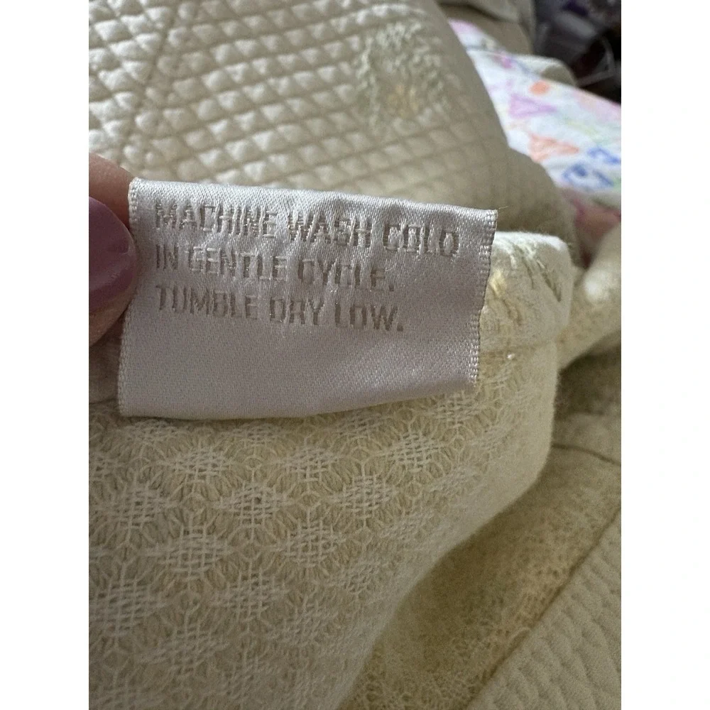 Locama‎ coverlet full cotton  quilt  floral portugal 82x86